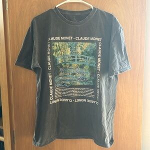 Large Grey T-shirt!!